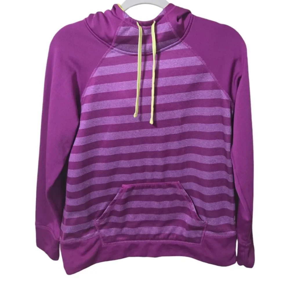 Reebok pull over